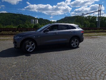 Jaguar F-pace - 4