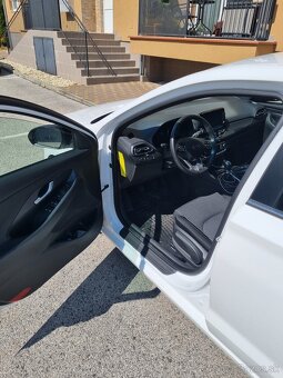 Hyundai i30 1.5 tgdi, 1. Majiteľ - 4