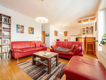 Priestor a lokalita v jednom: Predáme 4-izbový byt na K… - 4