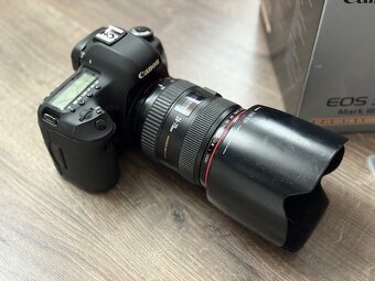 Canon EOS 5D MarkIII - Objektiv Canon EF 24-70mm 1:2.8 - 4