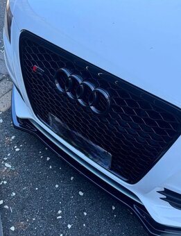 AUDI Čierne lesklé znaky - 4