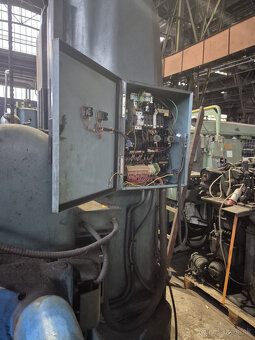 Horizontalni vyvrtavacka Pegard typ 924 - 4