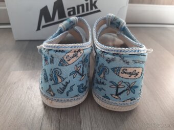 Papucky zn. Manik v. 30 - 4