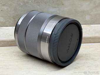 Sony SEL 18-55mm f/3.5-5.6 - 4