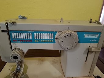 Šijací šliapaci stroj - 4