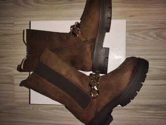 Dámske topánky 41 - 4