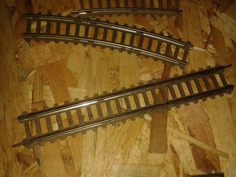 modelove kolajisko HO +mašinky 155cmx 100cm - 4
