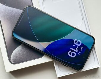 iPhone 15 Pro Black Titanium BATERIE 100% TOP - 4