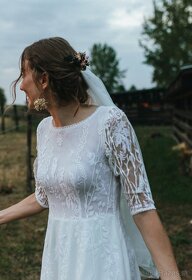 Svadobné šaty z lúčnej krajky, Dyona - 4