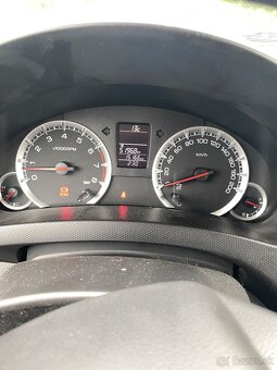 Suzuki Swift najazdene 15000 km - 4