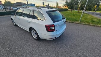 Skoda octavia III 1.5 TSI 110kw DSG STYLE - 4