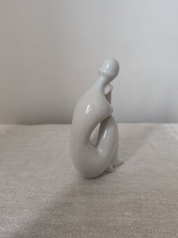 Royal dux akt sediaci Brusel porcelánová soška - 4