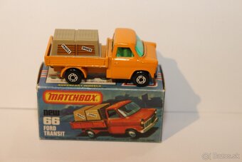 Matchbox SF Ford Transit Pick-up - 4