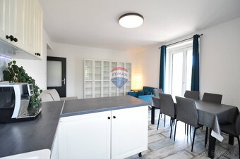 PREDAJ, 3-izb. byt, centrum mesta, 80 m2, Ul. Štefánikova - 4