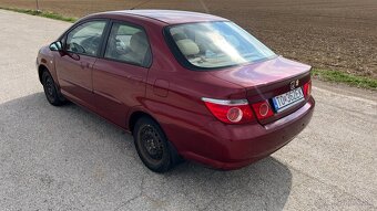 Honda City 1,3 b - 4