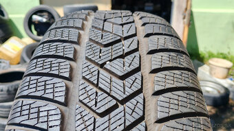 Zimné pneu 235/65 R17 --- PIRELLI , MICHELIN - 4