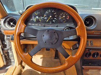 Volant + radicka Mercedes w123 - 4