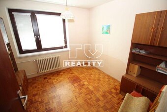 REZERVOVANÝ Na predaj dvojpodlažný RD Prievidza - 4