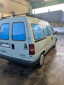 Citroën Jumpy 1.6i (55 kW), 8-miestne - 4