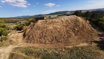 Čistenie pozemkov od naletovych drevín lesná fréza - 4