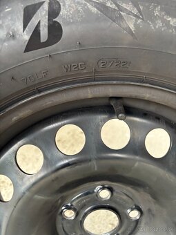 Zimné pneumatiky 215/65 R17 + Plechové disky 5x112 - 4