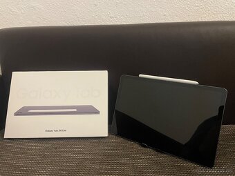 Predám tablet Samsung - 4