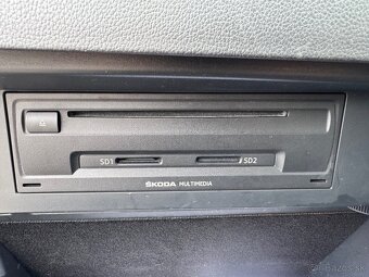 Autoradio amundsen octavia 3 - 4