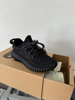 YEEZY BOOST 350 - 4