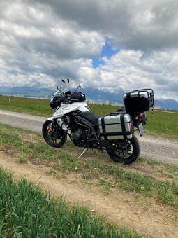 TRIUMPH TIGER 800 XR - 4