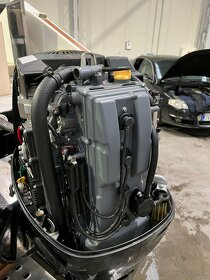 Motor na loď Suzuki 115HP - 4