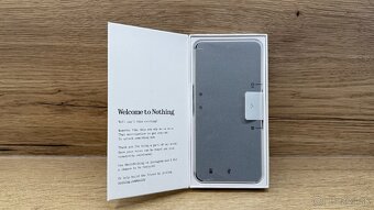 NOTHING PHONE 3A 12 GB 256 GB BIELY - 4