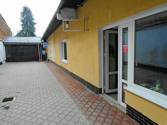 Obchodné priestory v centre Brezna - 4