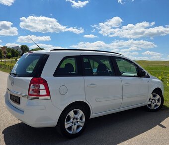 Opel Zafira 1.6 16V 85KW/115PS R.V.06/2013 - 4