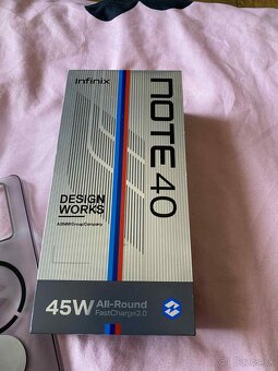 Infinix note 40 - 4