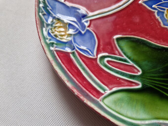 Starožitný secesní talíř majolika Villeroy Boch leknín - 4
