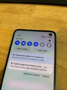 Samsung S10e 128GB - 4