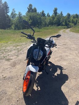 KTM Duke 390 - 4