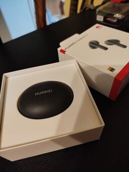 Huawei FreeBuds 5i - 4