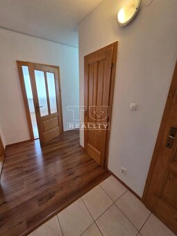 TUreality ponúka na predaj priestranný 3-izbový byt po... - 4