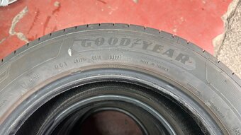 Letné pneu GoodYear EfficientGrip Cargo 195/65 R16C - najzd - 4
