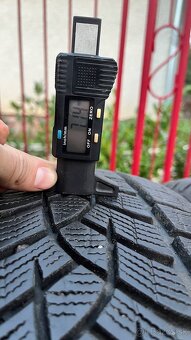 Zimné pneu 235/50 r19 Goodyear sada - 4