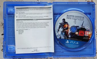 Playstation 4 pro + VR v2 + príslušenstvo - 4