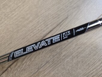Drajvovacie železo Callaway APEX č. 4 - 4