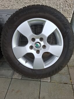 Škoda Helios 5x112 r 15 zimné pneu 195/65 - 4