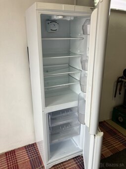 Predám peknú zachovalu chladničku s mraznickou. - 4