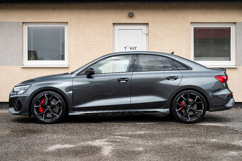 Audi RS3 2.5 TFSI quattro S tronic - 4