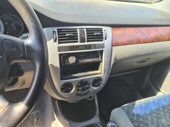 Chevrolet Nubira Klan lacetti - 4