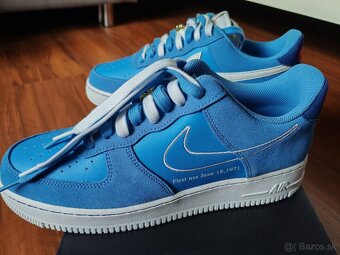 NIKE AIR FORCE 1 LOW FIRST Use 44 - 4