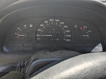 Opel Astra - 4