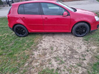 Predam Volkswagen golf 5 1,9 tdi 66kw - 4
